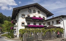 Landgasthof Pfarrwirt Thiersee 3*